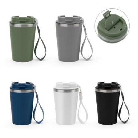 SPITZ. Cestovný pohár z nehrdzavejúcej ocele (90 % recyklovanej) a vonkajšej steny z PP s matným povrchom 440 mL
